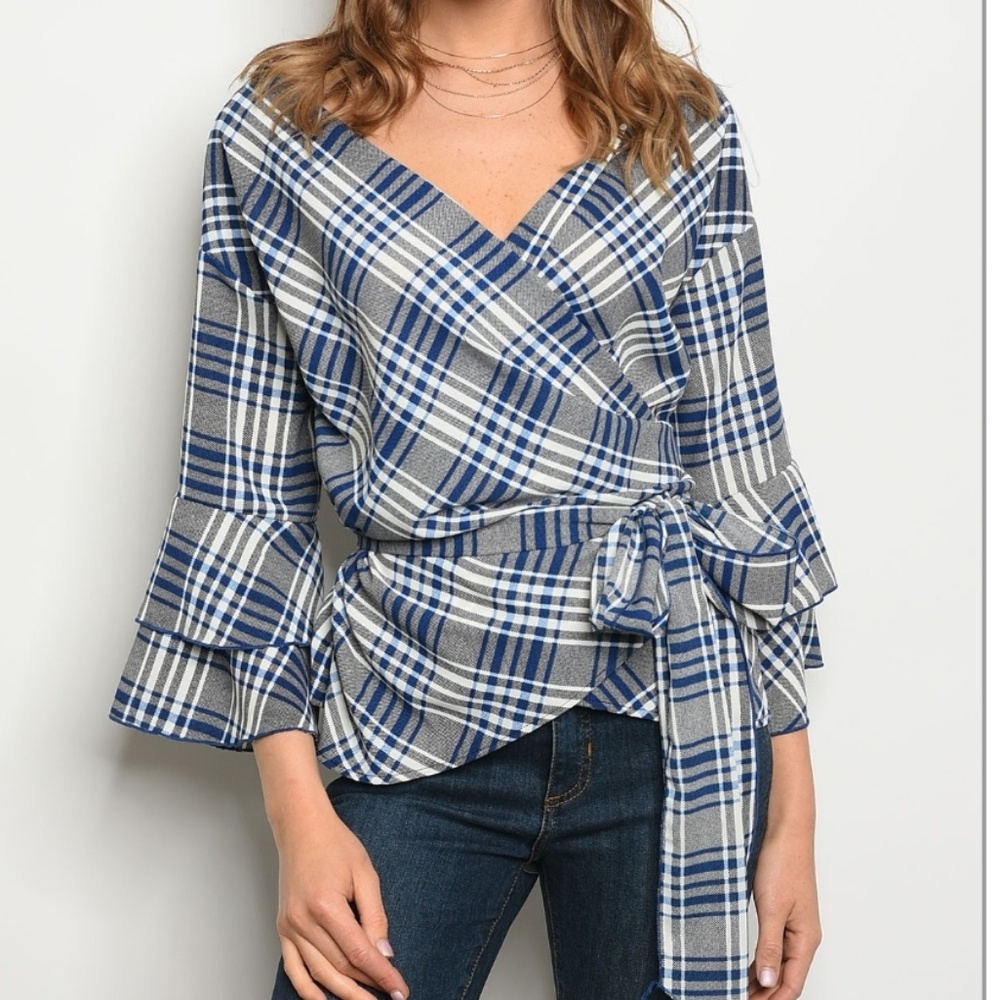 💰⬇️🌴WRAP TOP🌴